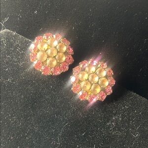 Vintage Elegant Goldtone Rhinestone and Pink Stud Cipon Earrings